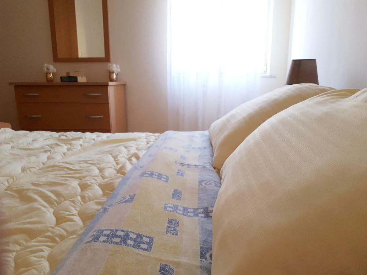 Apartments Dani Bol Dış mekan fotoğraf