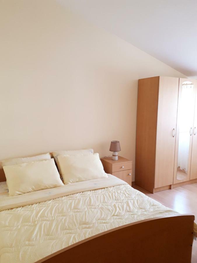 Apartments Dani Bol Dış mekan fotoğraf
